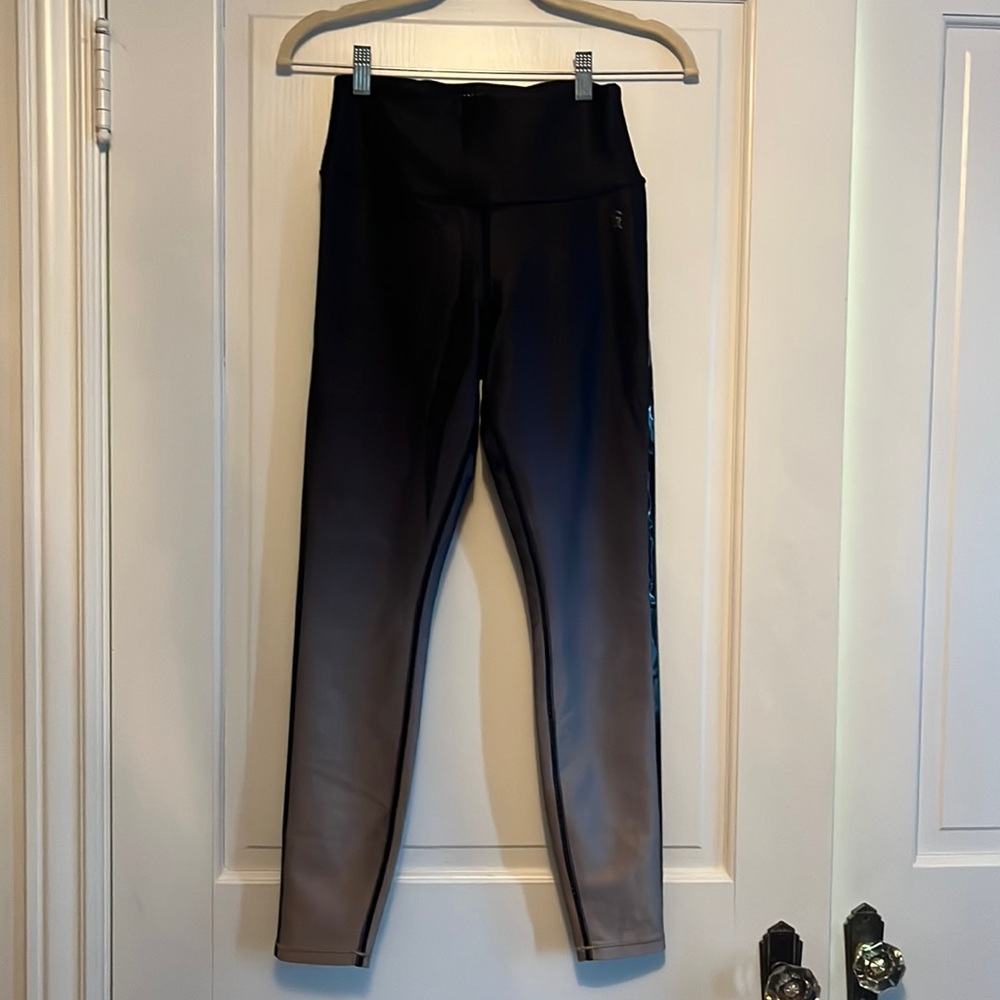 Good American leggings size 1